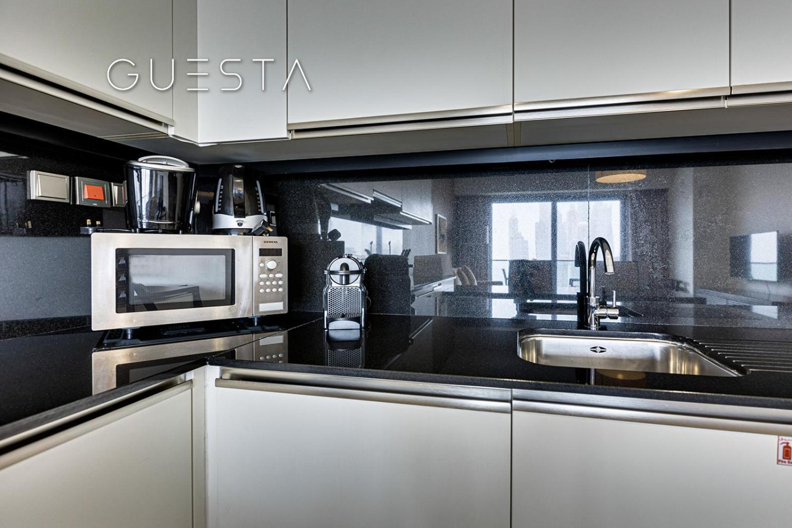 Marina Mall Apartments, Dubai Marina Bilik gambar